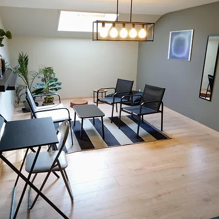 Le Vieux Noyer Bed & Breakfast Nassogne